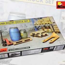 MiniArt: Hand Pallet Truck Set